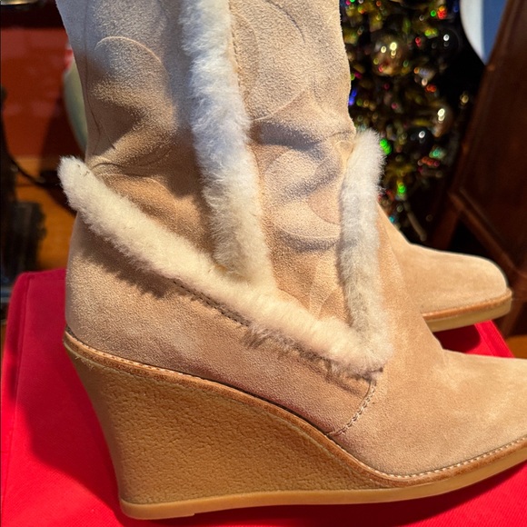 Coach Beige Fur-Lined Winter Boots - Picture 6 of 10